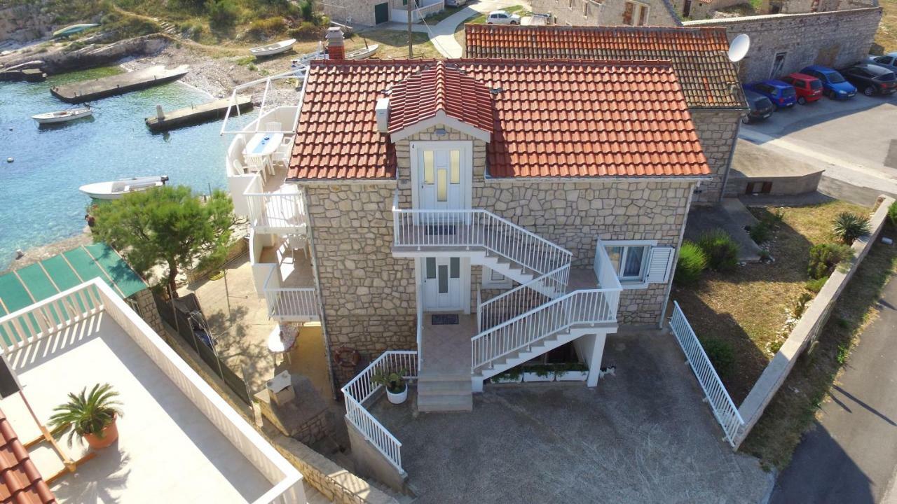 Apartment Karuza Rukavac ヴィス エクステリア 写真