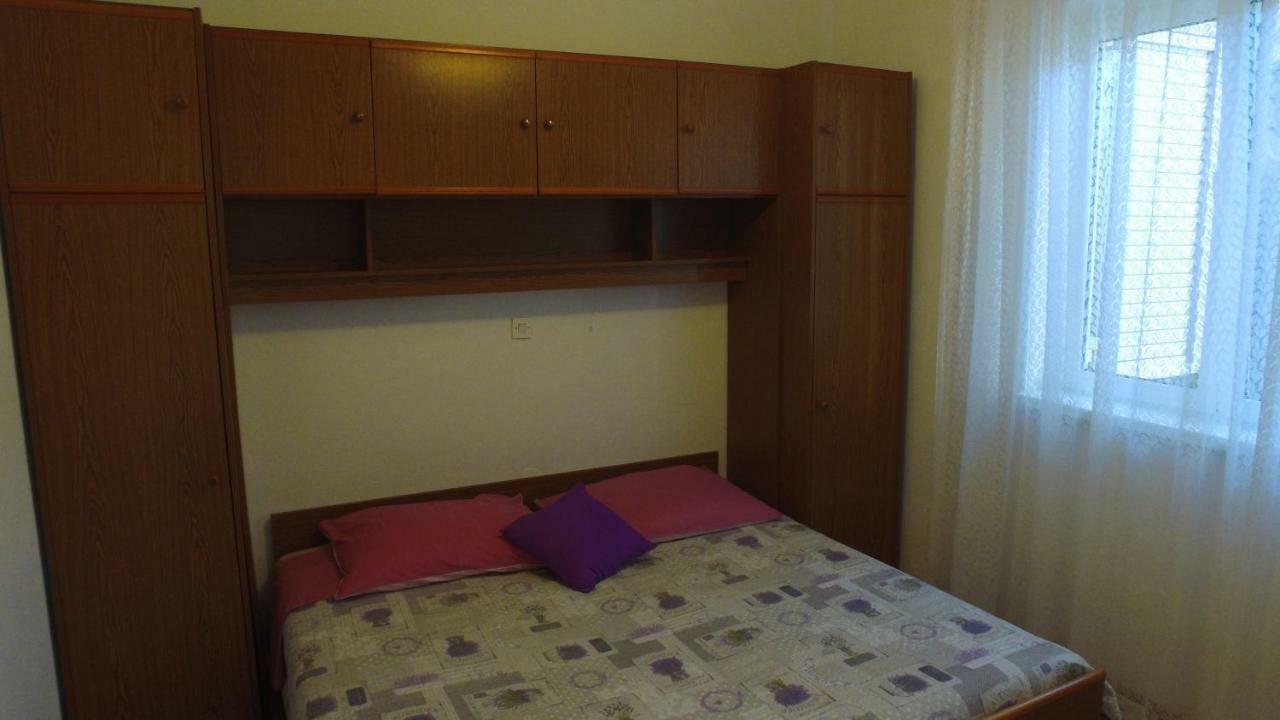 Apartment Karuza Rukavac ヴィス エクステリア 写真