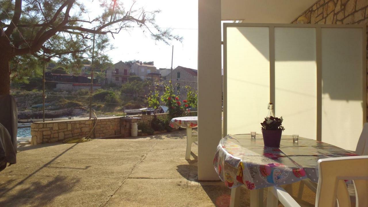 Apartment Karuza Rukavac ヴィス エクステリア 写真